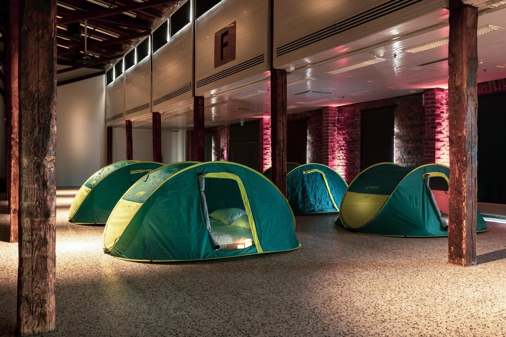 מלון Indoor Camping הלסינקי מראה חיצוני תמונה